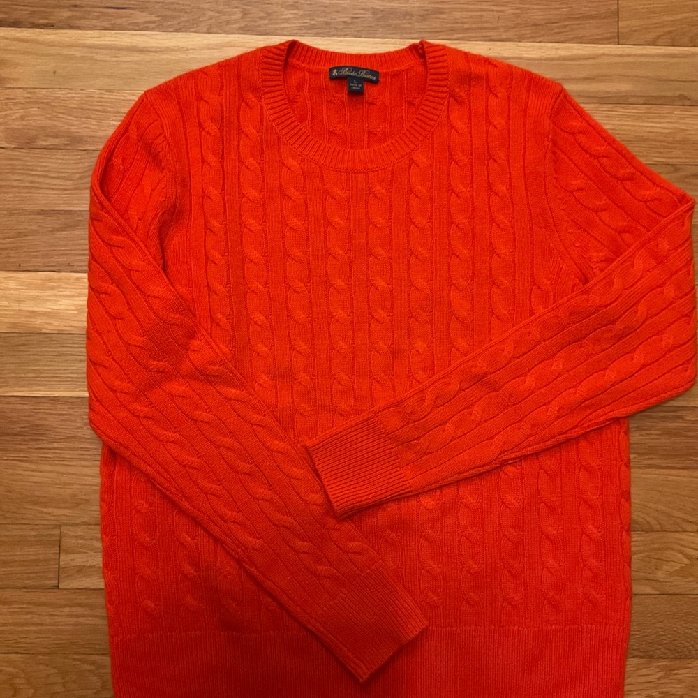 Cashmere Cable Crewneck Sweater